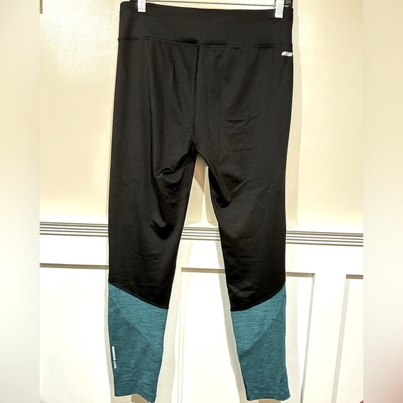 Black and Teal Leggings - Picture 3 of 5
